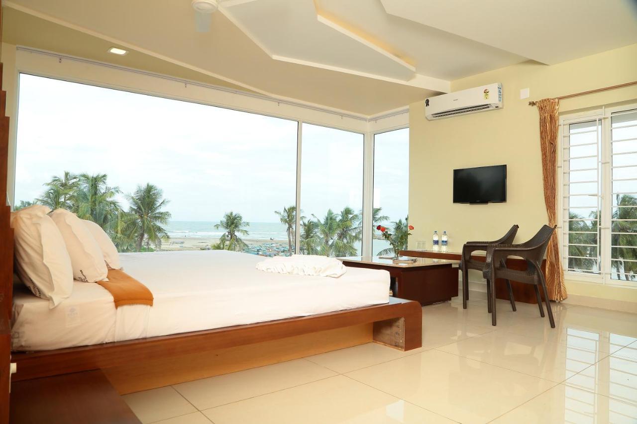 Annai In Saravana Bhavan Fine Stay And Restaurant Velankanni Exterior photo